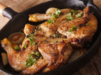 Как приготовить цыпленка табака: три вкусные идеи