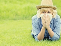 Аллергия на весну, цветение и пыль: как избавиться от нее без таблеток