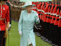 Теракт в Манчестере: Елизавета II назвала произошедшее варварским актом