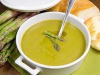 Весенний суп из спаржи: три вкусные идеи