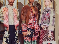 Возвращение к истокам: во Флоренции прошел круизный показ Gucci