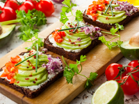 Бутерброды с авокадо: три вкусные идеи