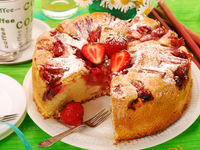 Пирог с клубникой в мультиварке