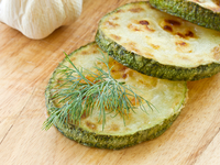 Жареные кабачки с сырной корочкой