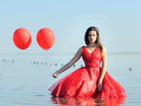 Рождение Красного Будды: в Киеве пройдет выставка фотографии и живописи