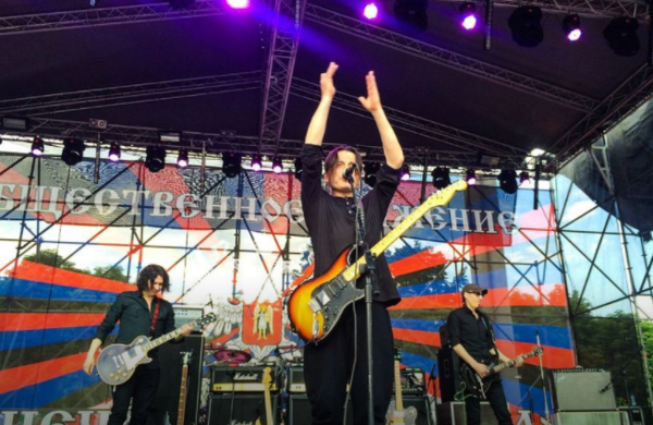 СБУ запретила въезд в Украину экс-музыканту Агаты Кристи