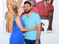 Мирошниченко и Ступка посетили выставку Красный Будда