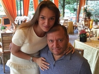 Дочь Михаила Добкина показала мужа
