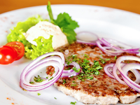 Плескавица на гриле