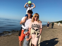 Галкин умилил семейным видео с Пугачевой и детьми