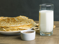 Блины с медом: три вкусные идеи