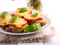 Летние закуски из кабачков: ТОП-5 рецептов