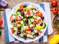 Греческий салат от Джейми Оливера