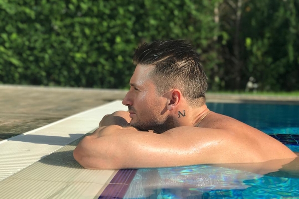 instagram.com/lazarevsergey