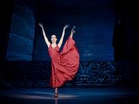 Известная балерина Екатерина Кухар примет участие в Танцях з зірками