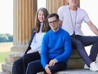 H&M объявил о коллаборации с Erdem