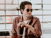 Язык тела мужчины, когда вы ему нравитесь