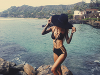 Как разнообразить пляжный образ: ТОП-3 идеи