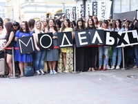 Модели XL: красавицы с пышными формами рассказали свои истории