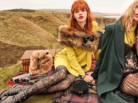 Стелла Максвелл снялась в рекламе Twinset