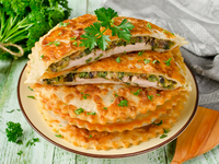 Отбивная в тесте с сыром и шпинатом