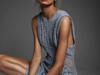 Кружева и сексуальность: Роми Стрейд поделилась фото в белье