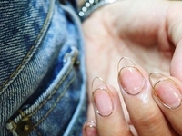 Новый тренд: маникюр с проволокой