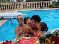 Камалия трогательно поздравила мужа с днем рождения