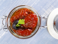 Консервированные помидоры: оригинальный рецепт заготовки