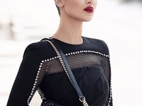 Белла Хадид примерила необычный образ для Vogue