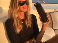 53-летняя супермодель удивила поклонников своим внешним видом