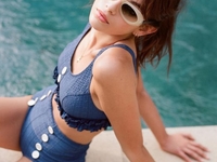 Девушка с обложки: Кайя Гербер снялась для популярного глянца