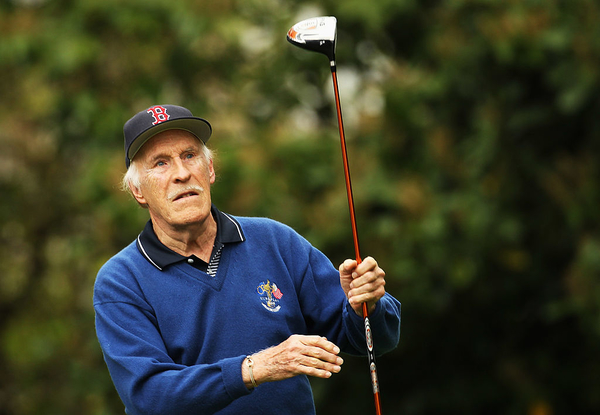 Умер Брюс Форсайт – самый высокооплачиваемый ведущий Великобритании