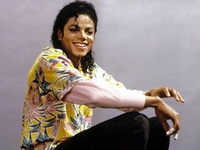 Бибер, Кэмпбелл и другие звезды поздравили Джексона с днем рождения