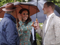 Кейт Миддлтон почтила память принцессы Дианы в ярком образе