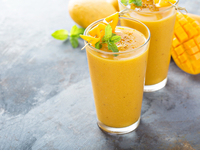 По Дюкану: коктейль ласси с манго