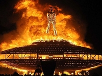 На фестивале Burning Man в США заживо сгорел мужчина