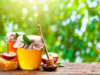 Спорный продукт: едят ли веганы мед