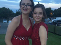 Синдром Рапунцель: 16-летняя девочка умерла от того, что ела свои волосы