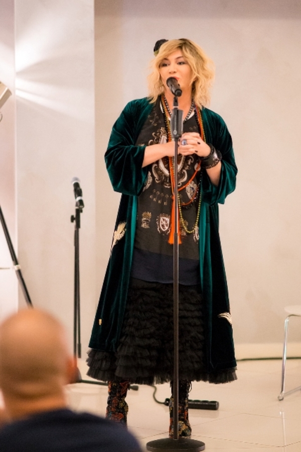 Ирина Билык выступила на светском вечере в Киеве