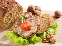 Куриный паштет с грецкими орехами