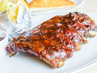 Пряные свиные ребра в меду