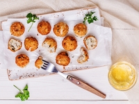 Крокеты из белой рыбы во фритюре