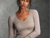 Ирина Шейк снялась в чувственной рекламной кампании бельевого бренда