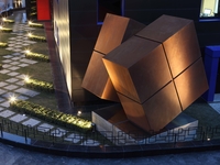 Интерференция: 5 причин посетить выставку Алексея Золотарева