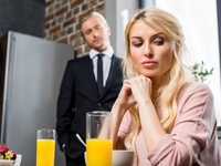 Почему люди хранят обиды в отношениях