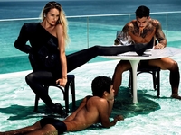 Ангел Victoria's Secret украсила обложку Vogue