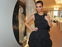 Как похудеть после родов: звёздная диета Ким Кардашьян