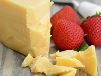 Сыр в рационе школьника – польза и правила выбора