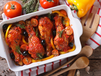 Новогодний стол: запеченные куриные ножки по-итальянски